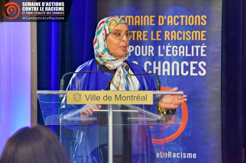 Photo de Samira Laouni annonçant la programmation de la SACR 2024.